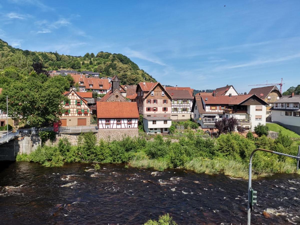 Hotel Gruener Baum - Hotel Im Murgtal, Schwarzwald Weisenbach Exteriér fotografie