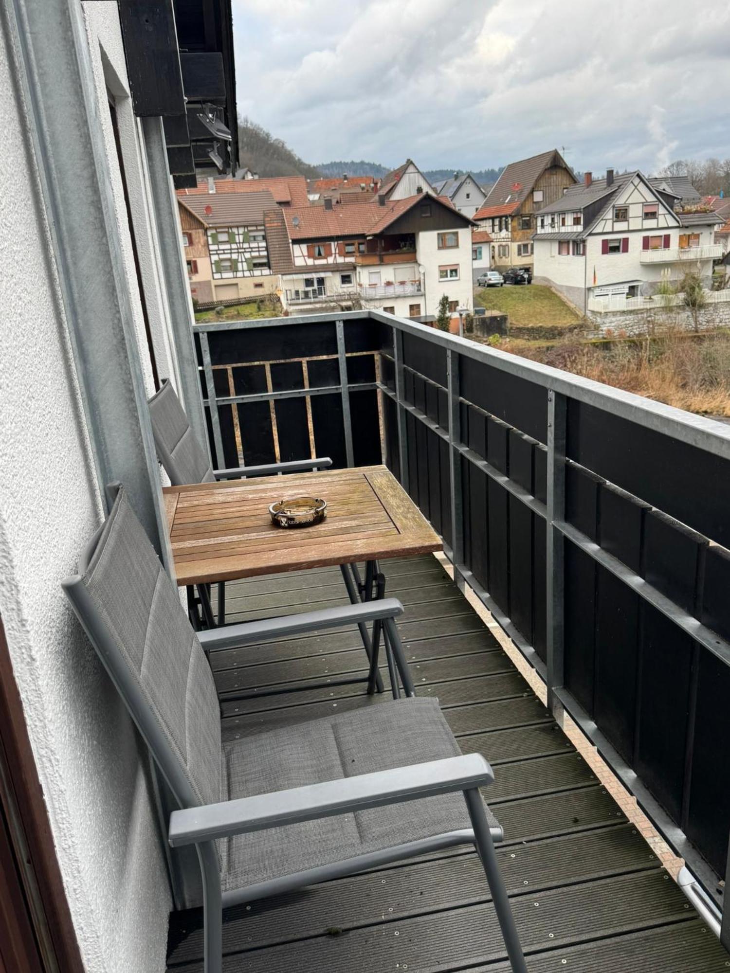 Hotel Gruener Baum - Hotel Im Murgtal, Schwarzwald Weisenbach Exteriér fotografie